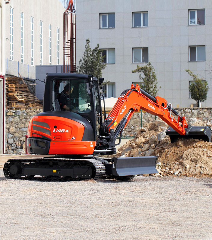 Kubota U48-4